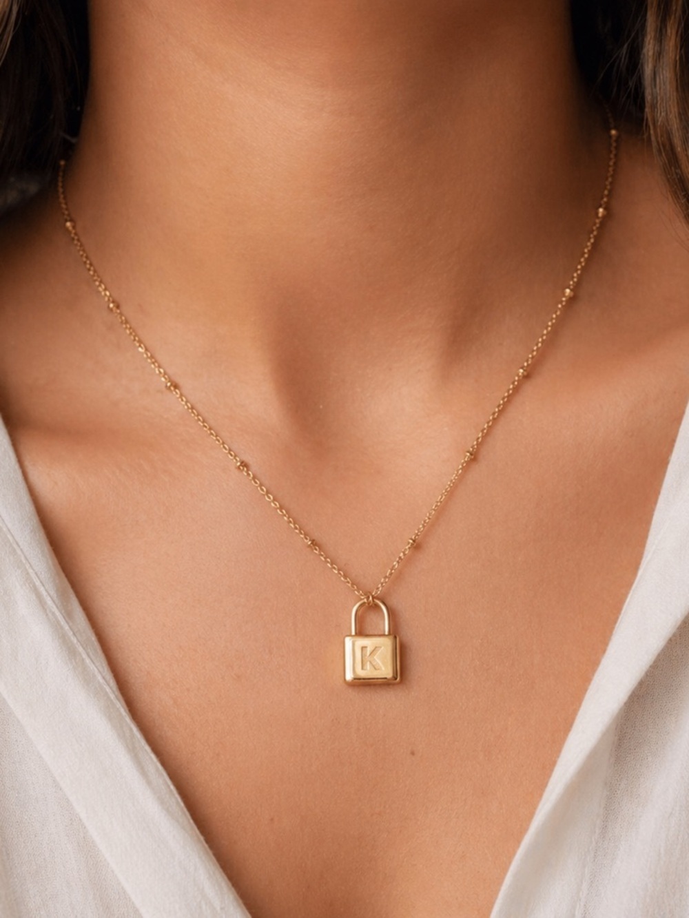 Savvy Cie 18K Gold Plated K Padlock Pendant Necklace Tarnish Free NWT - Picture 2 of 4